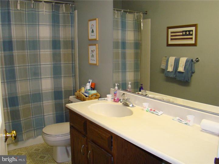 3 Ridgemount Drive Marlton, NJ 08053 - Photo 16 of 17 Bathroom