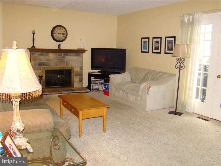 3 Ridgemount Drive Marlton, NJ 08053 - Photo 7 of 17 Family Room