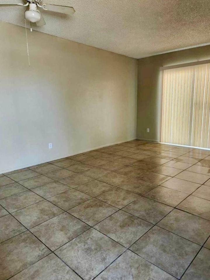 2846 East Kathleen Road, Unit 102 Phoenix, AZ 85032 - Photo 5 of 11 Photo #5