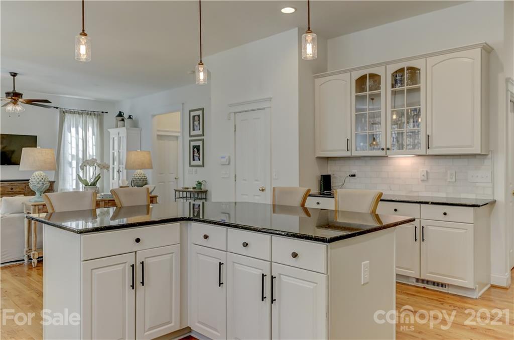 160 Mill Pond Road Lake Wylie, SC 29710 - Photo 12 of 34 Gallery Image 12