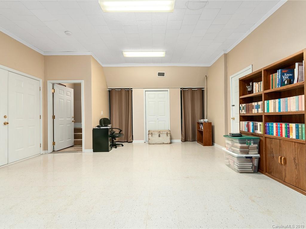 29 Hickory Nut Cove Road Fairview, NC 28730 - Photo 27 of 36 Gallery Image 27
