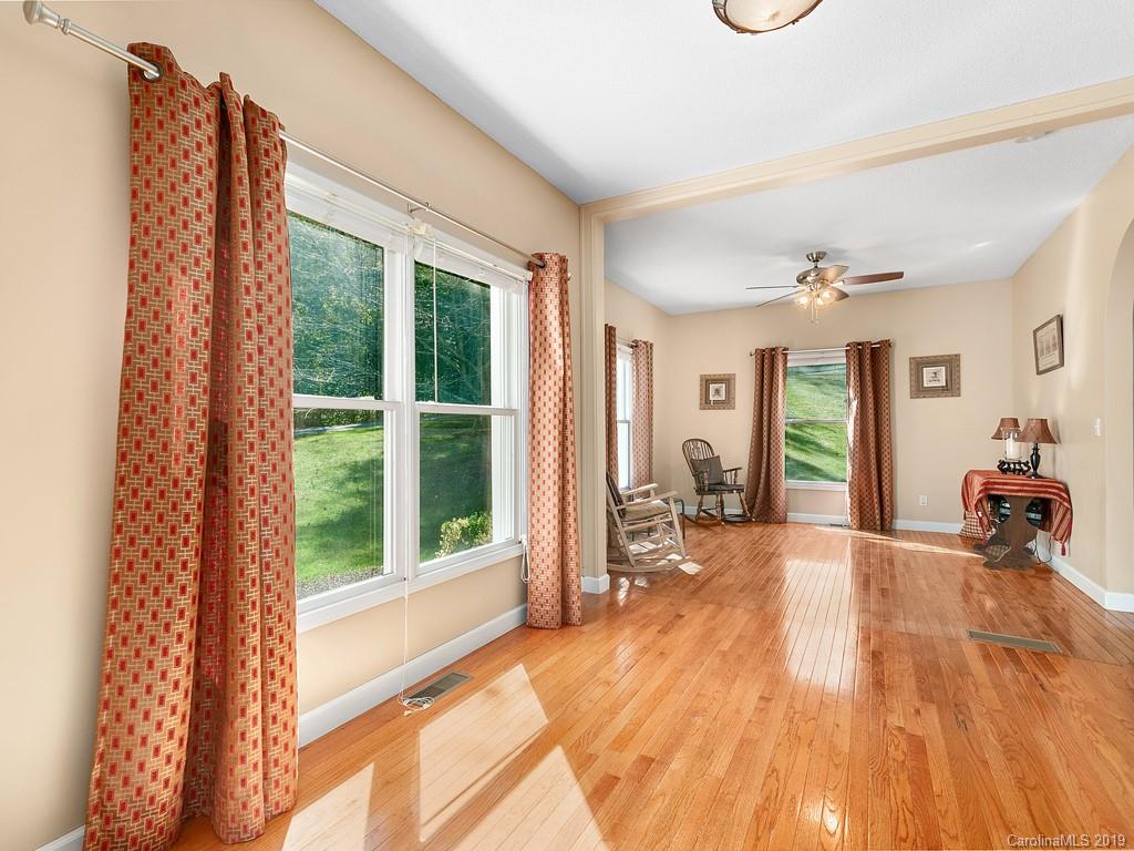 Gallery Image 7