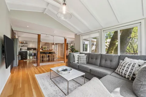 $1,225,000 | 2531 Warm Springs Road, Glen Ellen, CA 95442