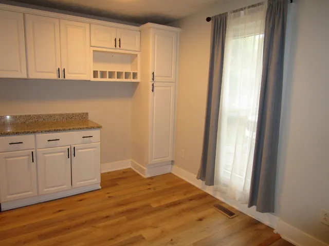 $289,900 | 106 Circle Drive, Portland, TN 37148