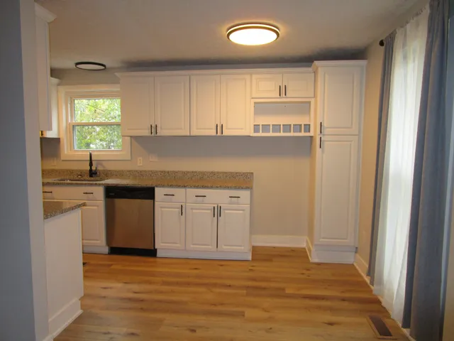 $289,900 | 106 Circle Drive, Portland, TN 37148