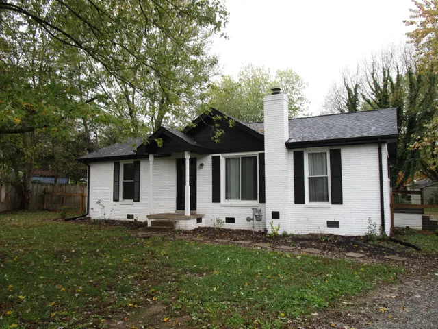 $289,900 | 106 Circle Drive, Portland, TN 37148