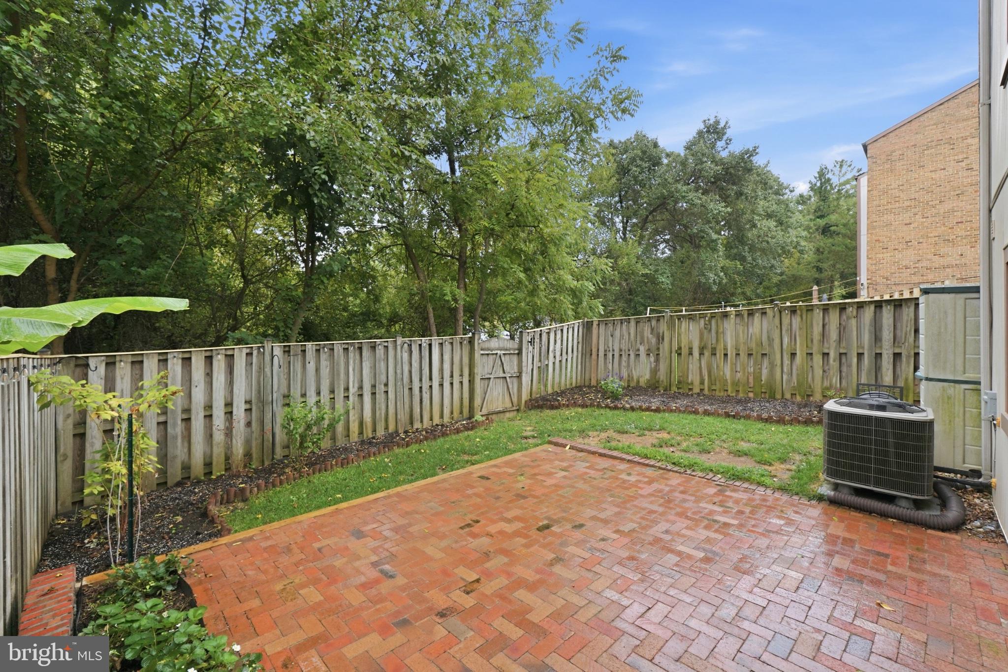 8918 Centerway Road Gaithersburg, MD 20879 - Photo 23 of 29 Gallery Image 23