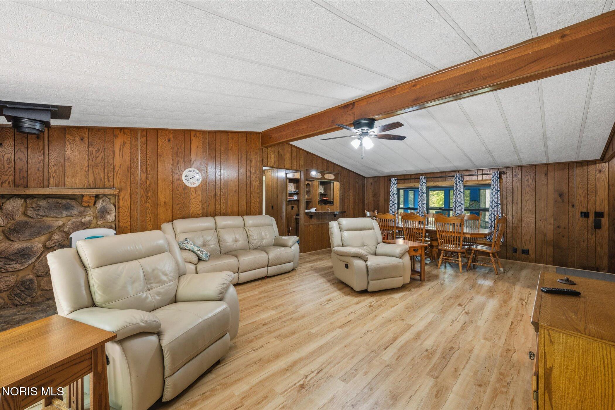 11555 Manore Road Grand Rapids, OH 43522 - Photo 8 of 25 Gallery Image 8