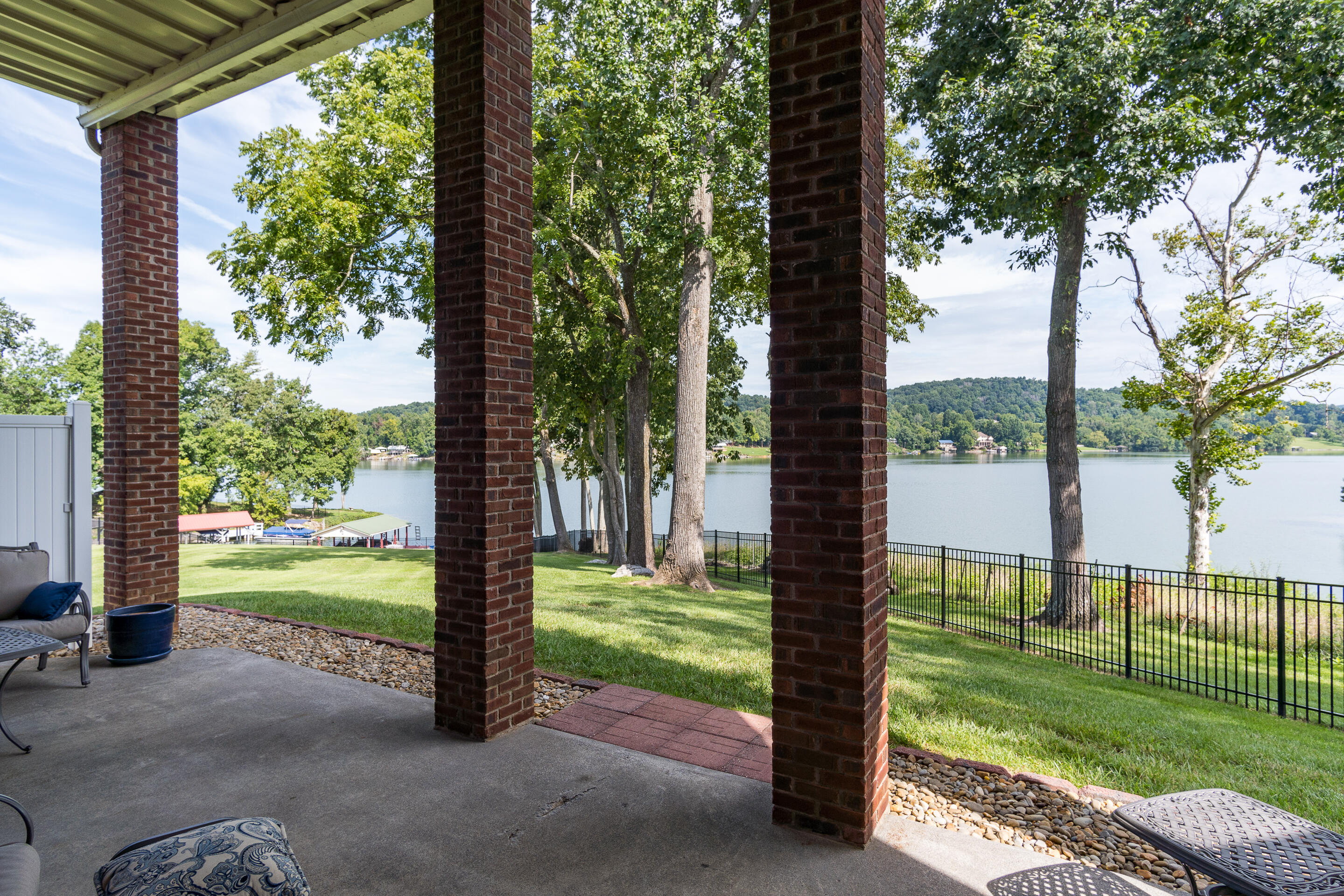 1265 Rice Cross Road Piney Flats, TN 37686 - Photo 18 of 52 exterior-13