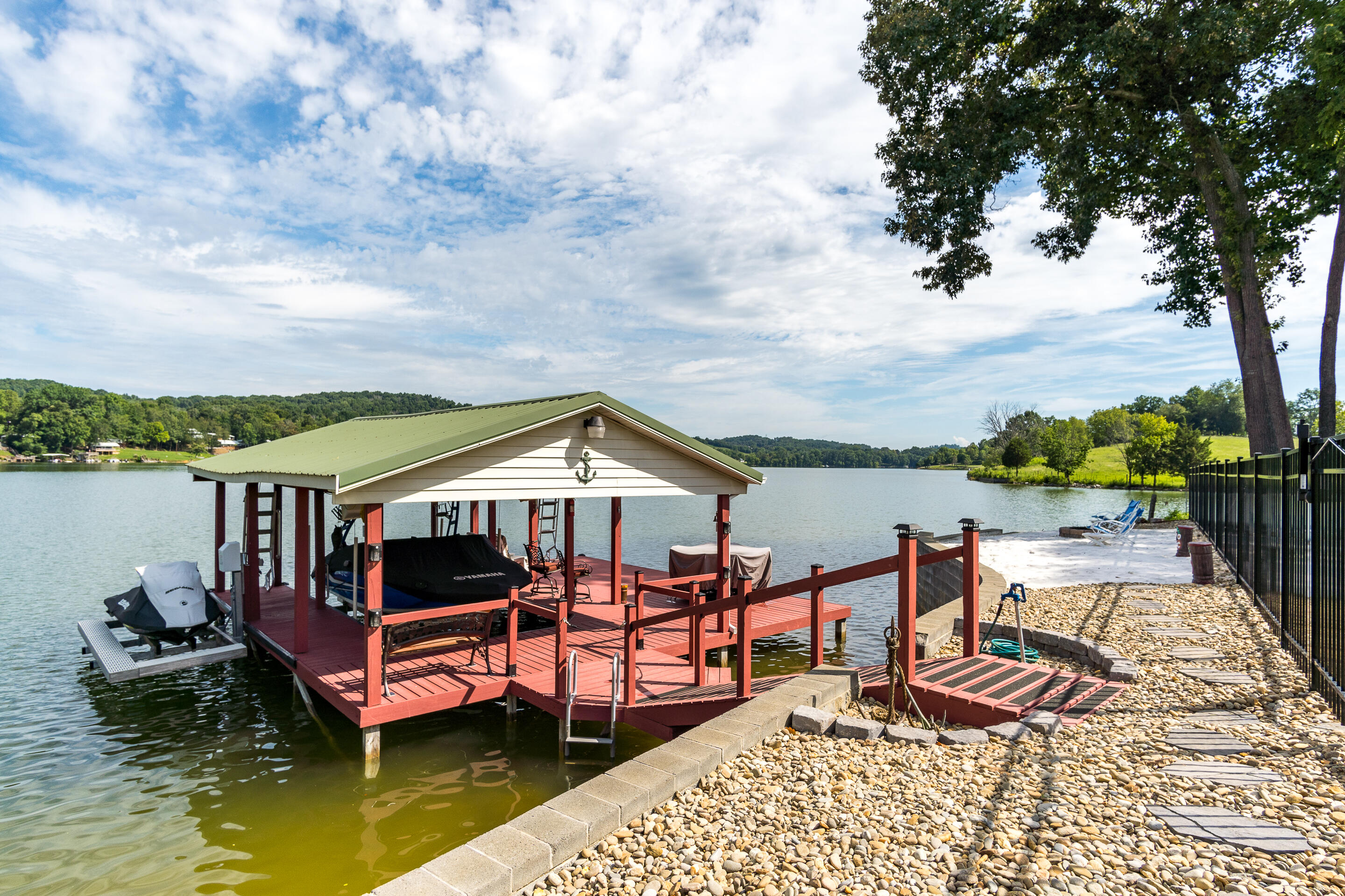 1265 Rice Cross Road Piney Flats, TN 37686 - Photo 6 of 52 exterior-17