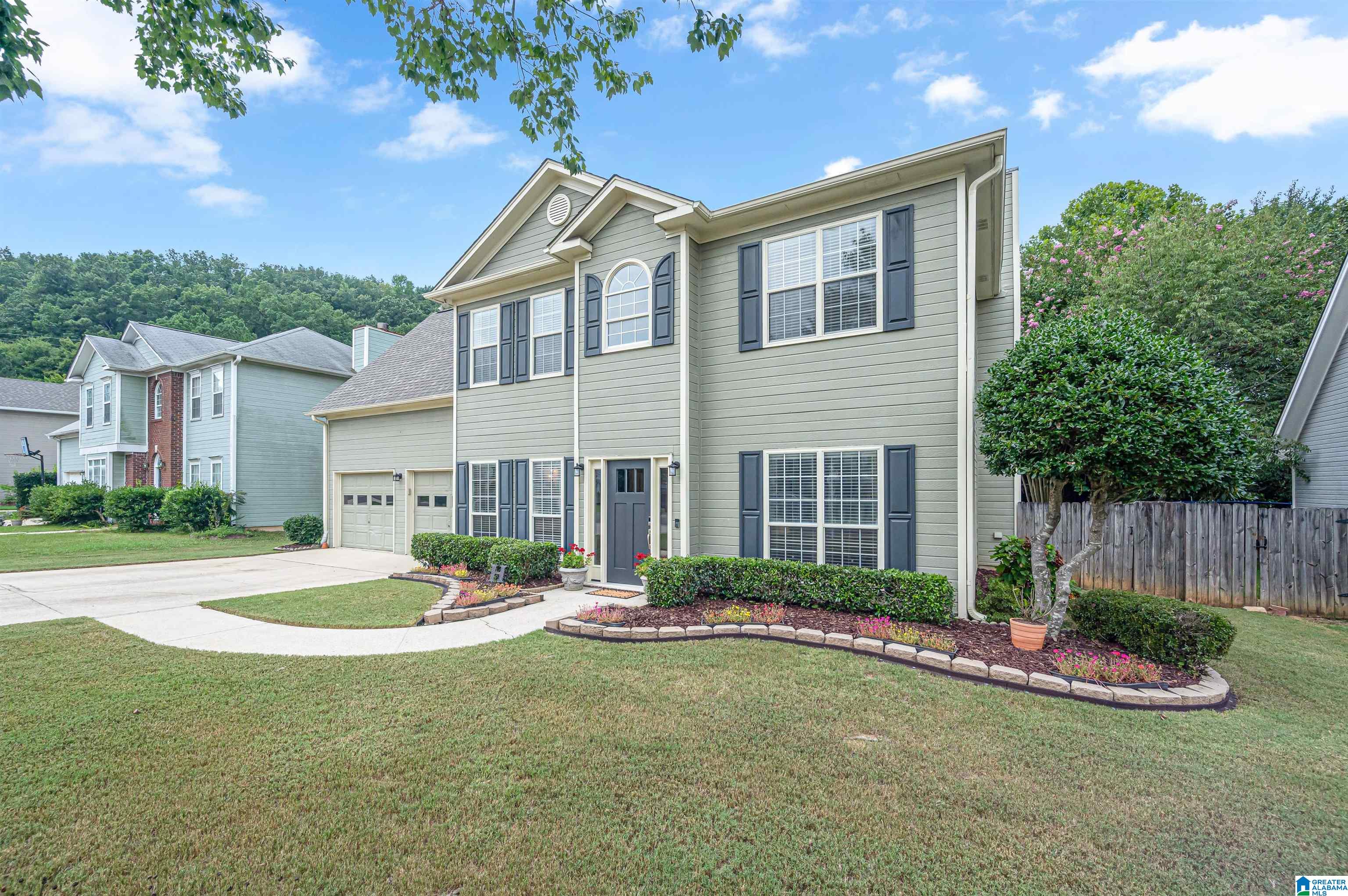 104 Juniper Circle Pelham, AL 35124 - Photo 2 of 45