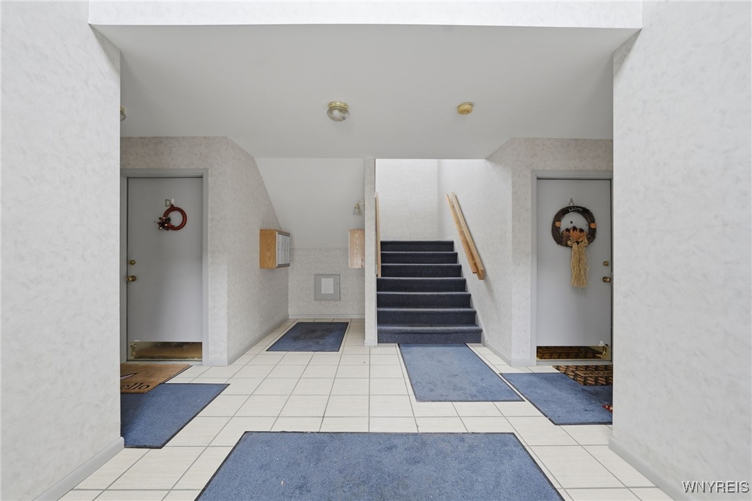 1155 Youngs Road, Unit A Amherst, NY 14221 - Photo 4 of 47