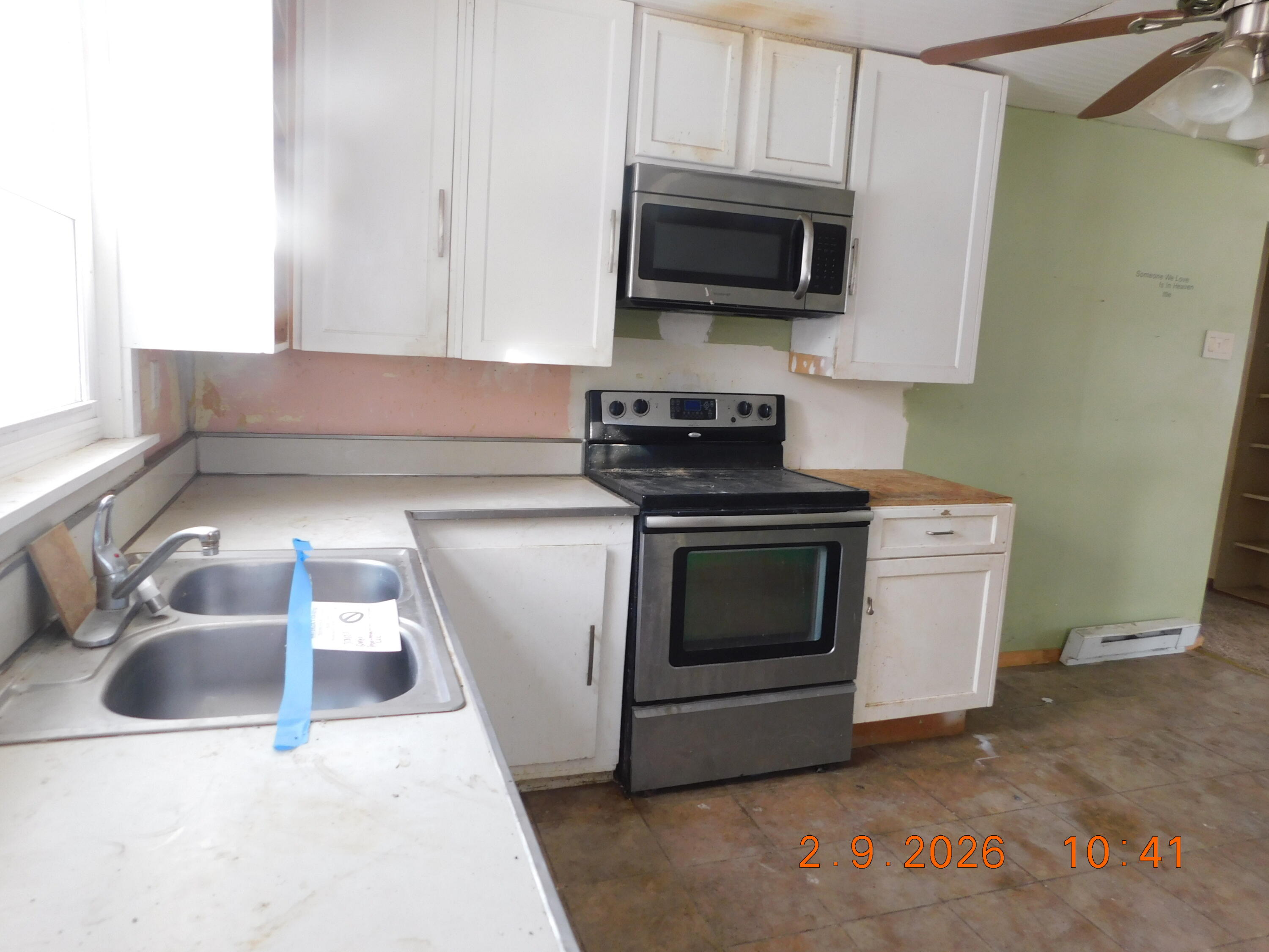 801 West Front Street Buchanan, MI 49107 - Photo 4 of 13 DSCN0068