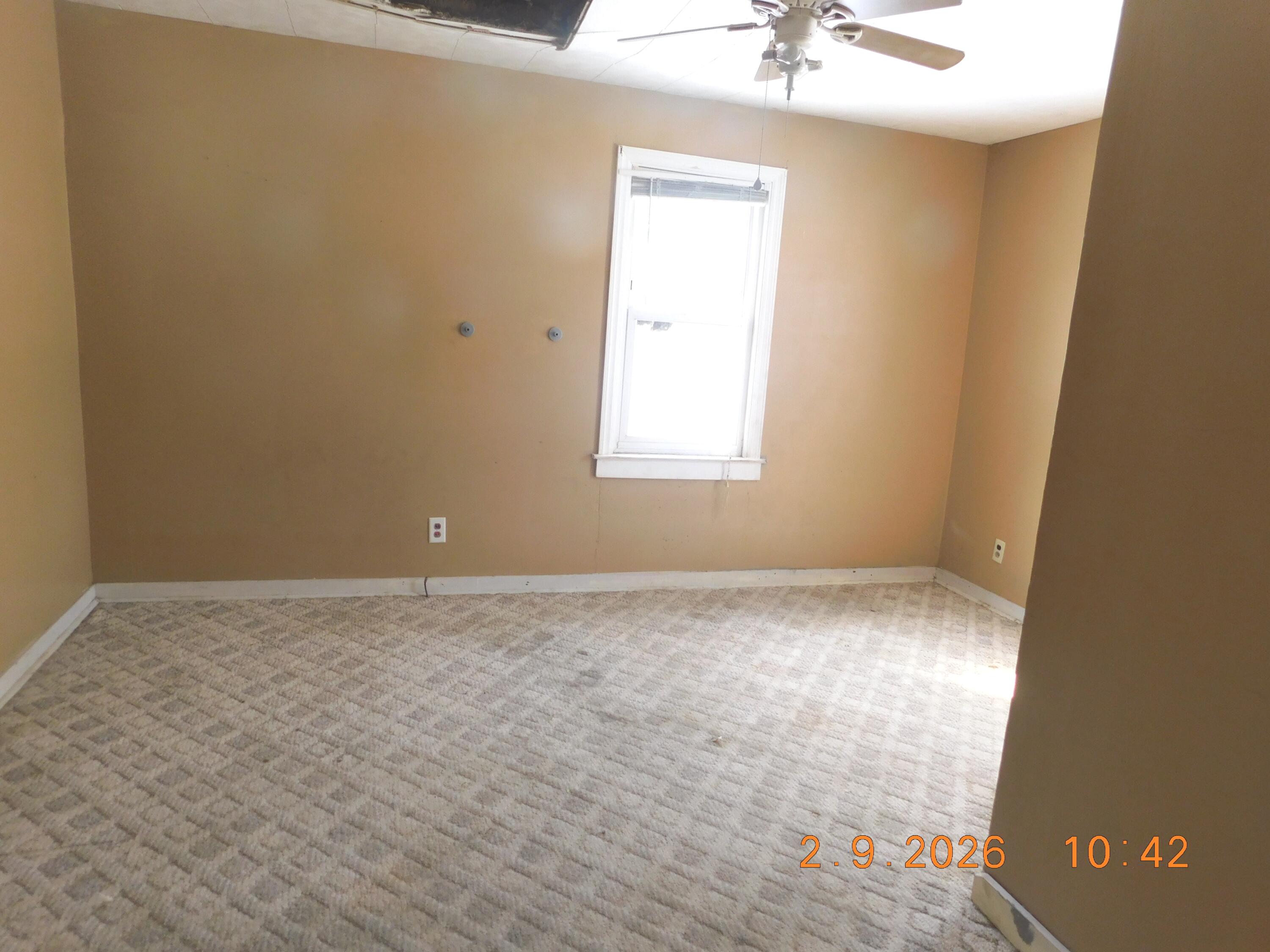 801 West Front Street Buchanan, MI 49107 - Photo 10 of 13 DSCN0076