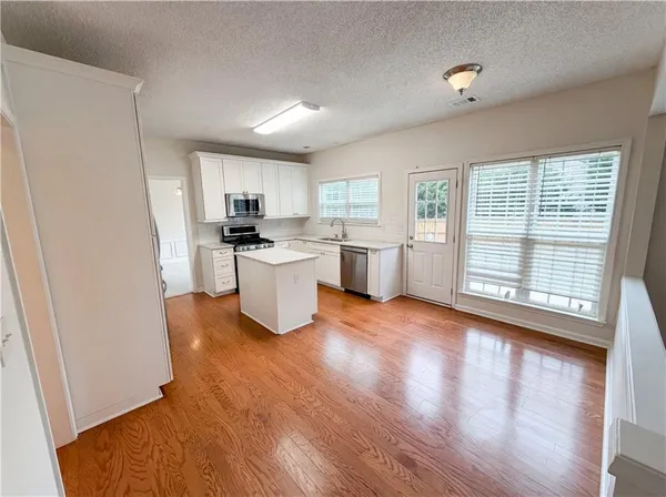 $535,000 | 3935 Lake Lanier Drive Northwest, Duluth, GA 30097