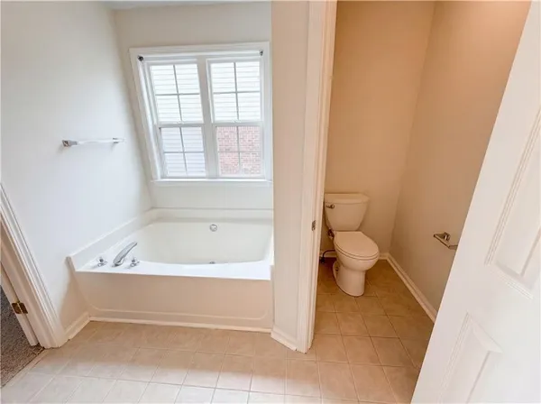 $535,000 | 3935 Lake Lanier Drive Northwest, Duluth, GA 30097