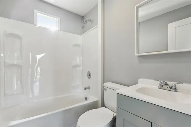 $1,175 | 2316 Washington Avenue, Unit 209, New Orleans, LA 70113