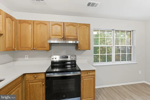 $1,895 | 19 B Heritage Court, Annapolis, MD 21403