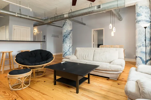 $2,050 | 104 Moody Avenue, Unit 312, Galveston, TX 77550