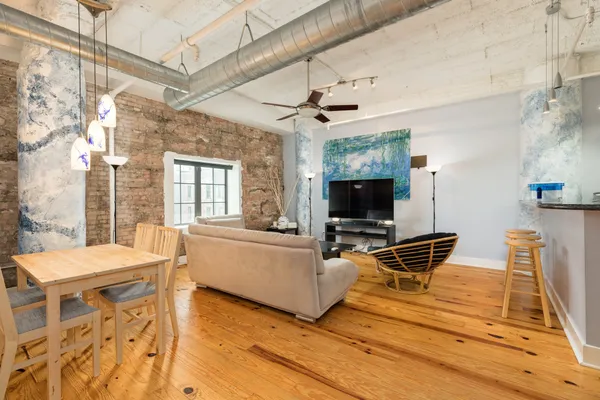 $2,050 | 104 Moody Avenue, Unit 312, Galveston, TX 77550