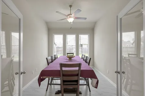 $575,000 | 32335 Noble Crk Drive, Conroe, TX 77385