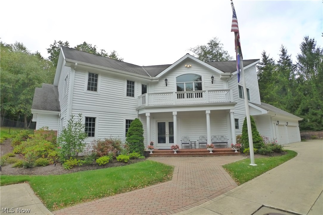 2768 Lander Road Cleveland, OH 44124 - Photo 1 of 35