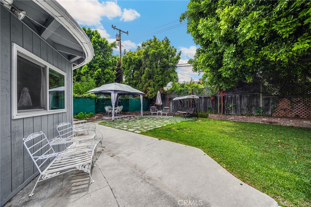 419 East Sunny Hills Road Fullerton, CA 92835 - Photo 27 of 33