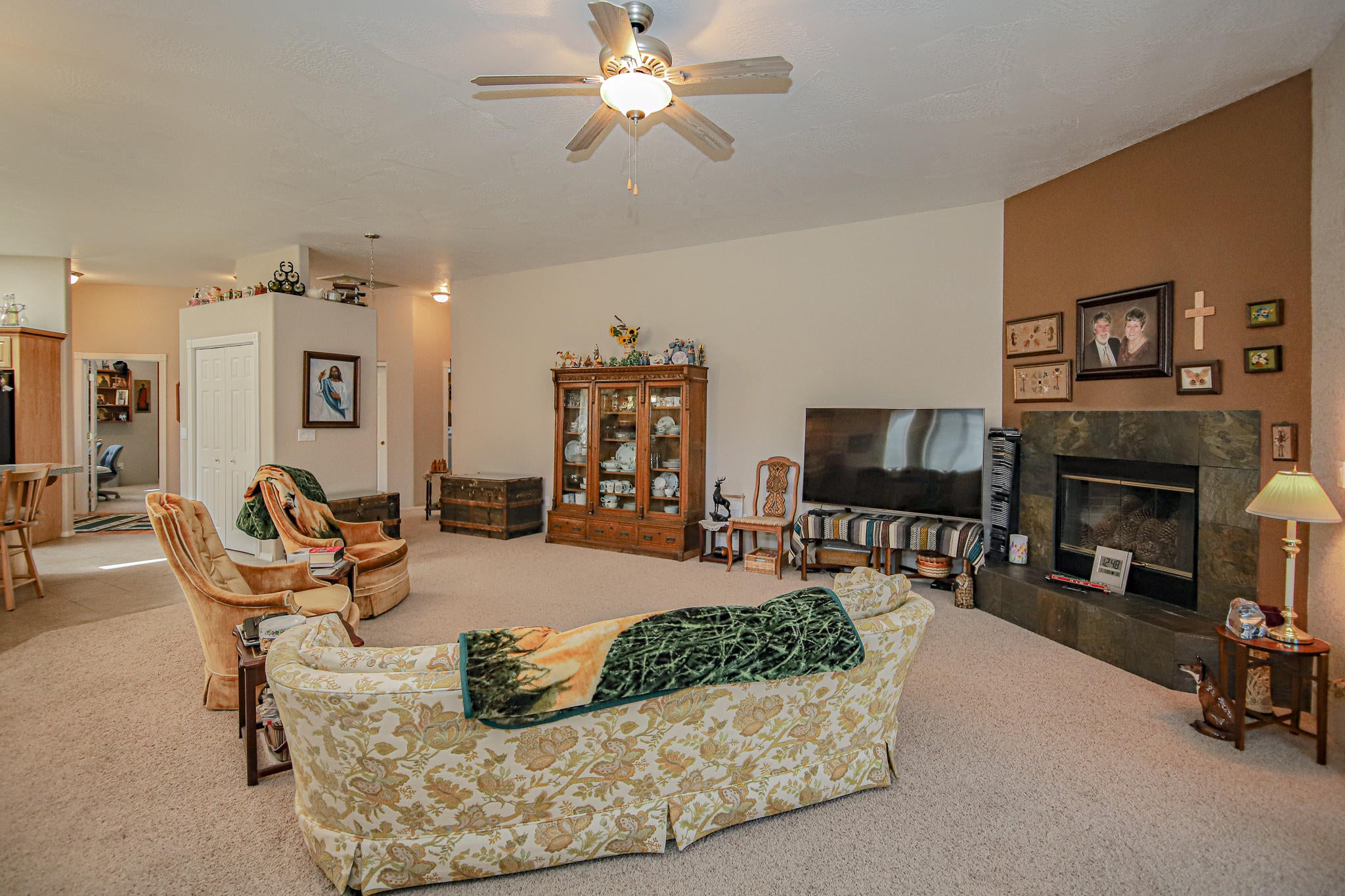 301 Cedar Ridge Drive Cave Junction, OR 97523 - Photo 16 of 33 18