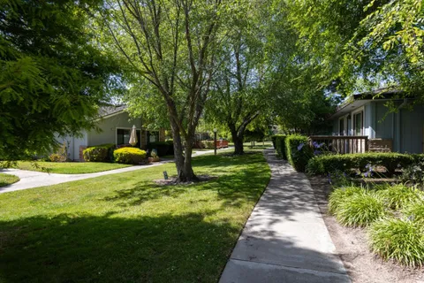 $628,000 | 1135 Callas Lane, Unit 2, Capitola, CA 95010