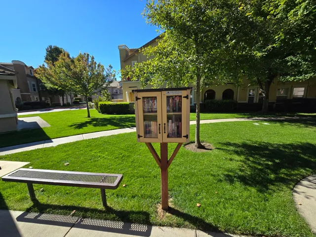 $425,000 | 1300 Milano Drive, Unit 7, West Sacramento, CA 95691