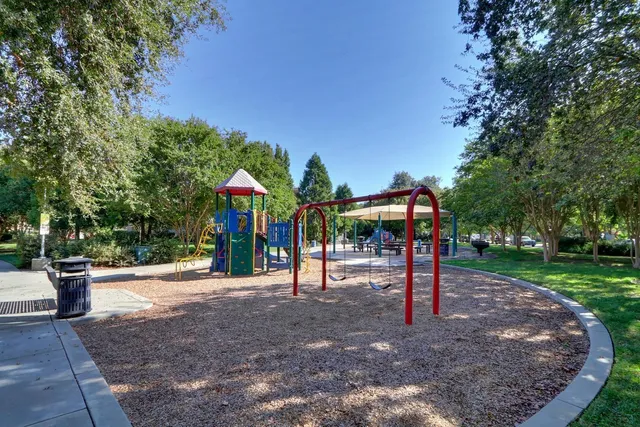 $425,000 | 1300 Milano Drive, Unit 7, West Sacramento, CA 95691