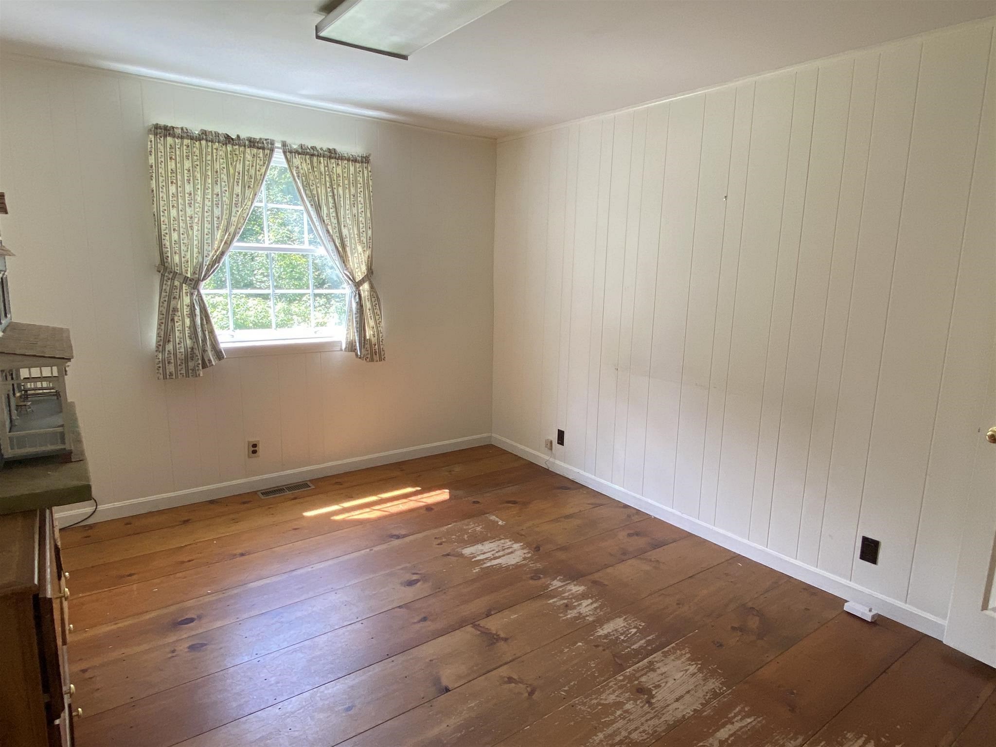 262 Highway 30 Winhall, VT 05340 - Photo 20 of 28