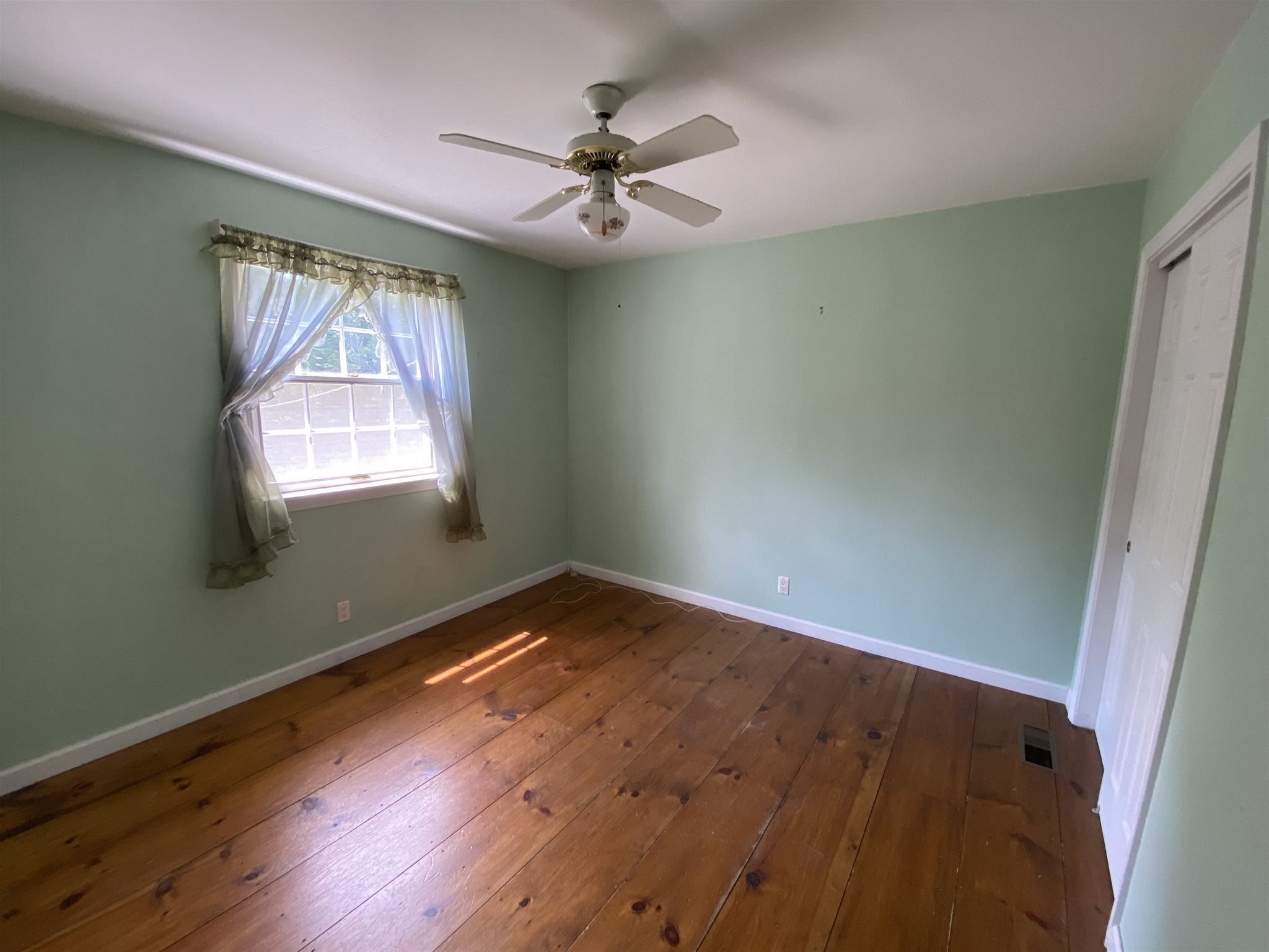 262 Highway 30 Winhall, VT 05340 - Photo 24 of 28