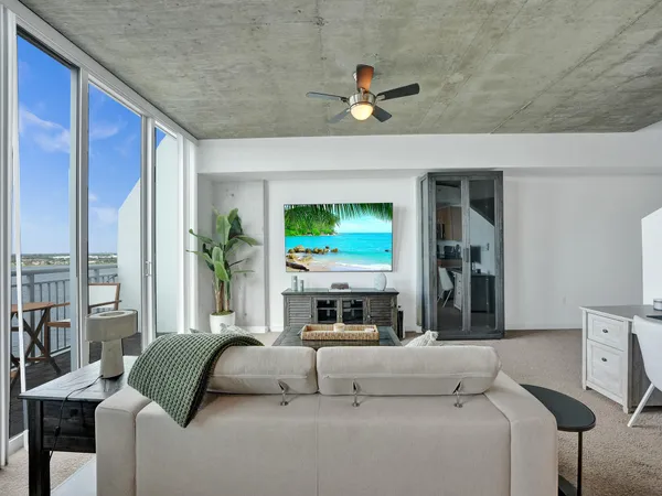 $2,700 | 300 South Australian Avenue, Unit 1009, West Palm Beach, FL 33401