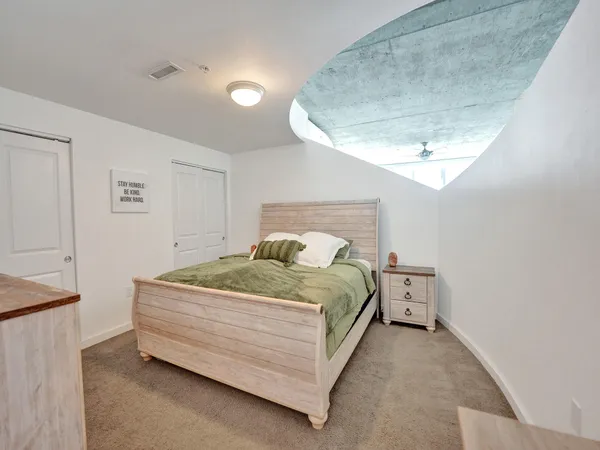 $2,700 | 300 South Australian Avenue, Unit 1009, West Palm Beach, FL 33401