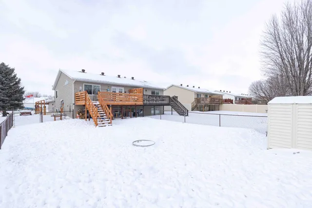 $250,000 | 1224 7th Street North, Moorhead, MN 56560