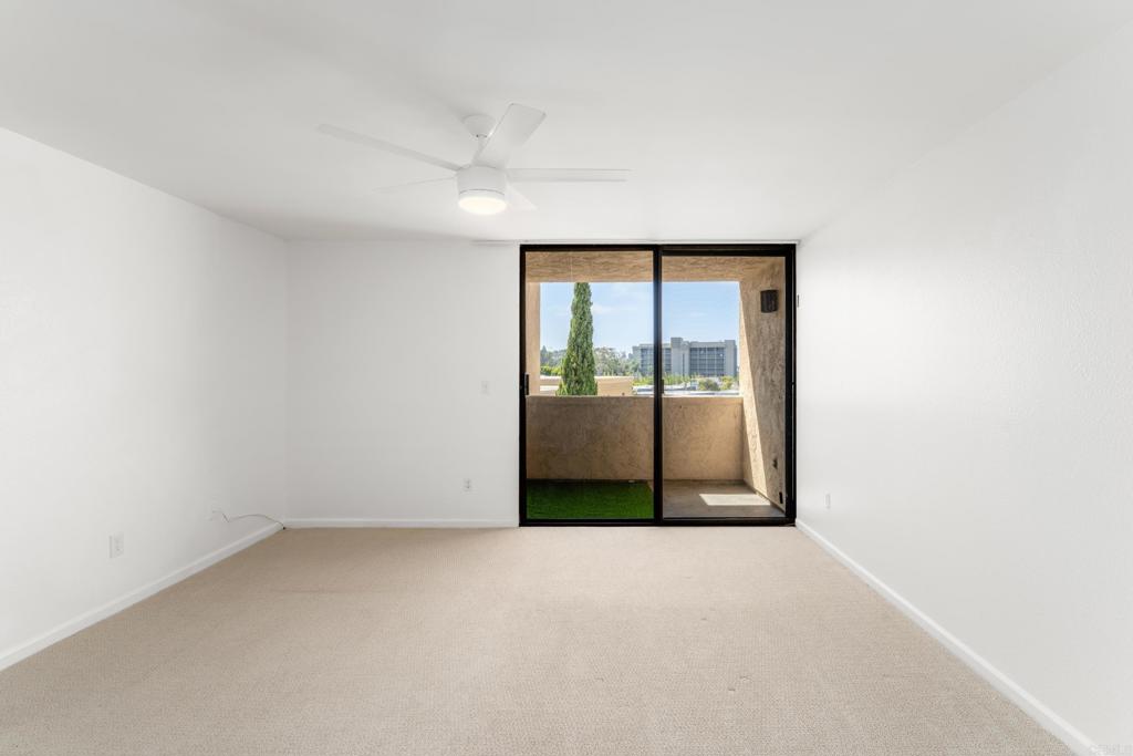 2420 Torrey Pines Road, Unit B303 La Jolla, CA 92037 - Photo 18 of 35