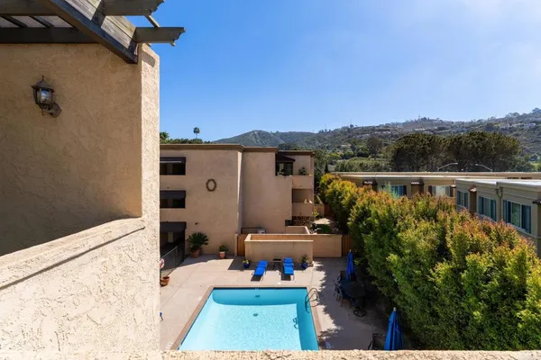 $4,995 | 2420 Torrey Pines Road, Unit B303, La Jolla, CA 92037