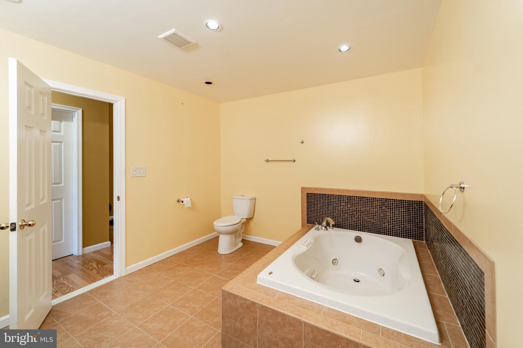 15487 Ann Arden Avenue Woodbridge, VA 22193 - Photo 22 of 35