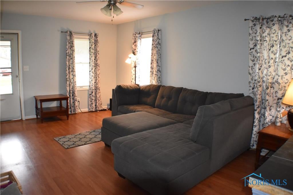 1027 Mambrino Road Oregon, OH 43616 - Photo 8 of 21 Gallery Image 8