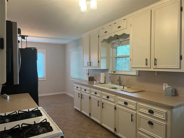 $1,850 | 28896 Waller Gladish Road, Waller, TX 77484