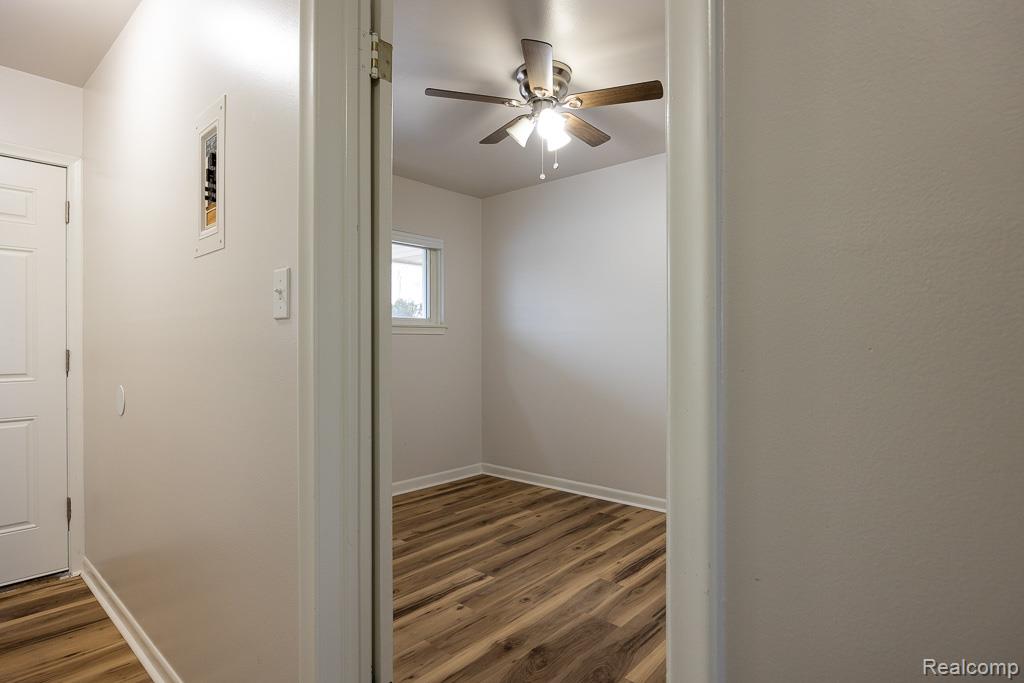 12523 Pennsylvania Road, Unit 2 Riverview, MI 48193 - Photo 18 of 38