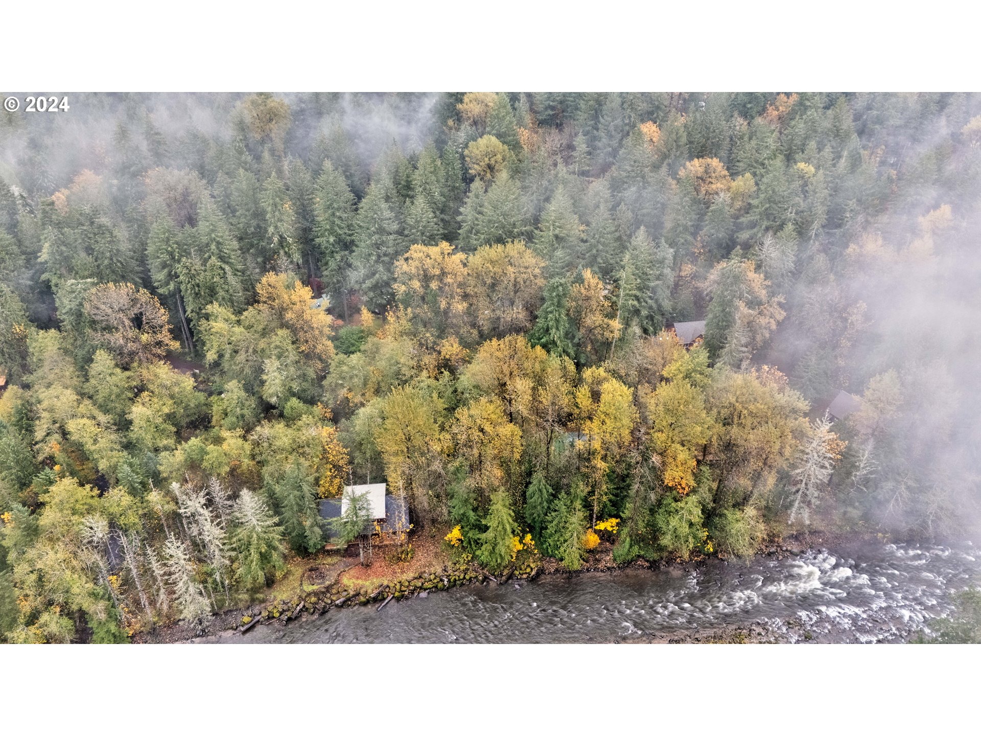 0 East Donny Dell Lane Rhododendron, OR 97049 - Photo 4 of 6 a black and white photo of a house