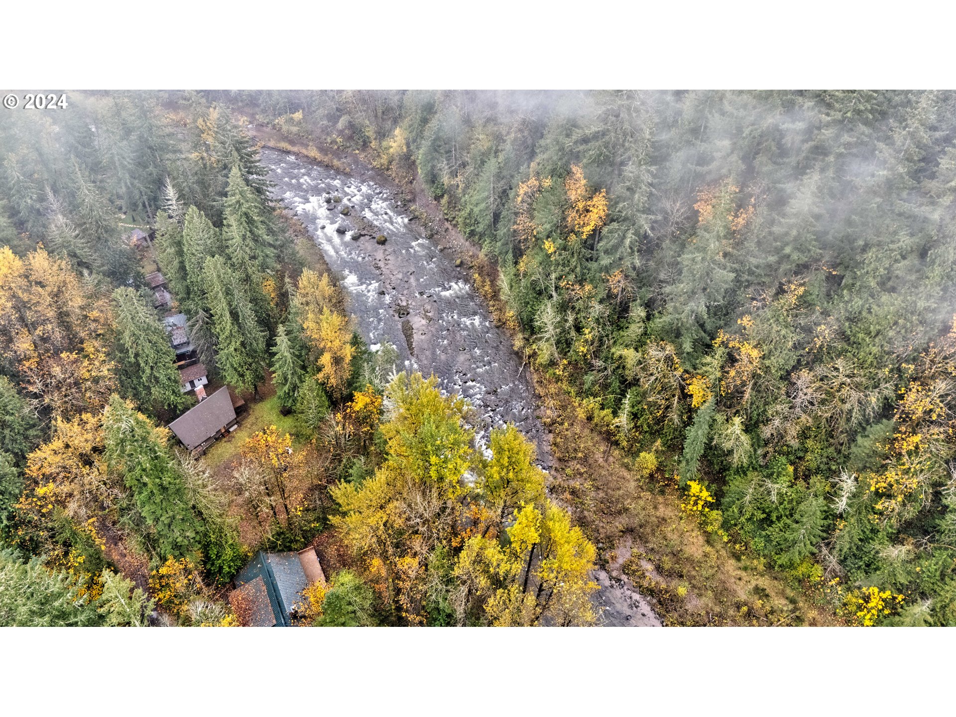 0 East Donny Dell Lane Rhododendron, OR 97049 - Photo 5 of 6 a black and white photo of a house