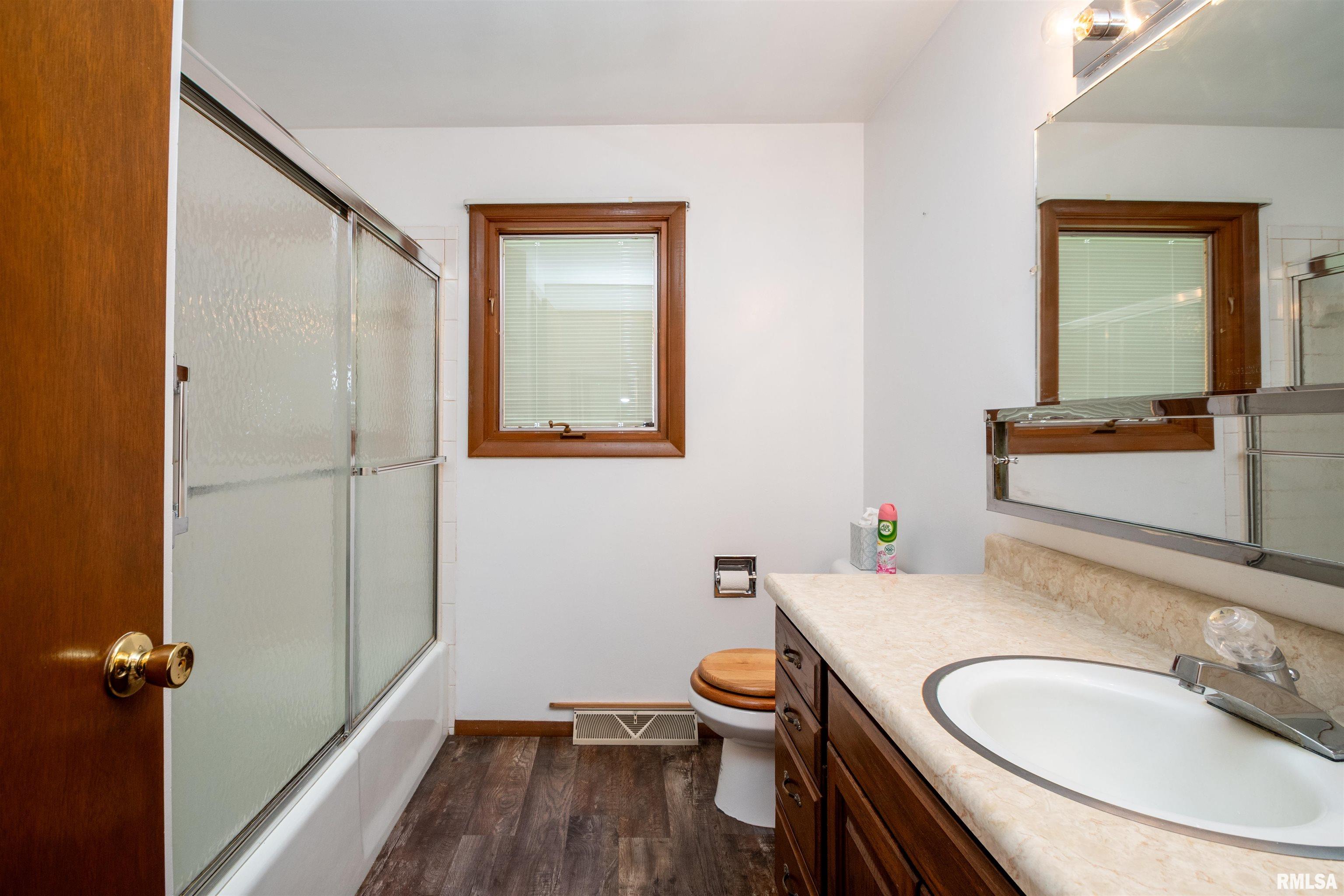 5210 West Airways Road Peoria, IL 61607 - Photo 20 of 33