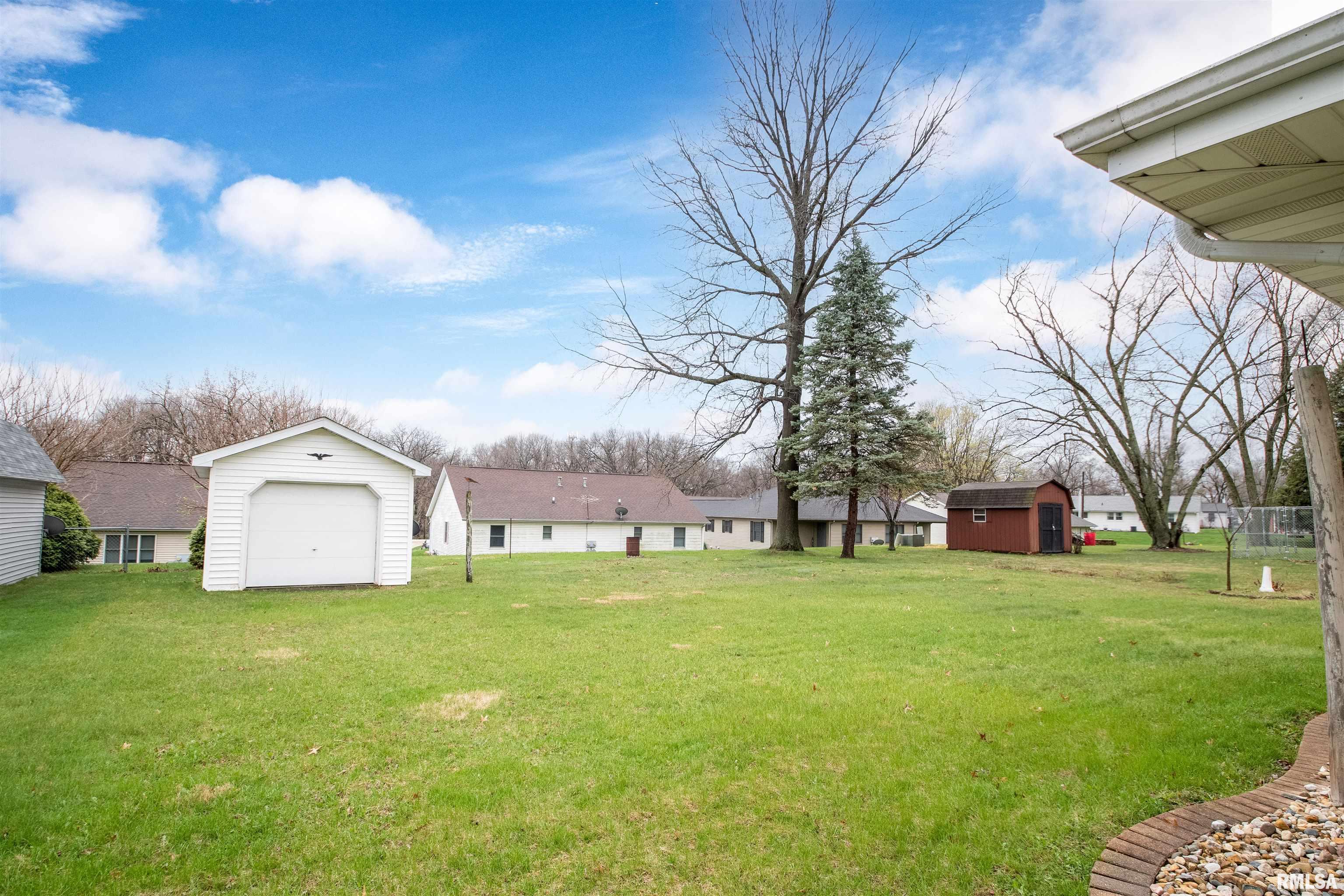 5210 West Airways Road Peoria, IL 61607 - Photo 30 of 33