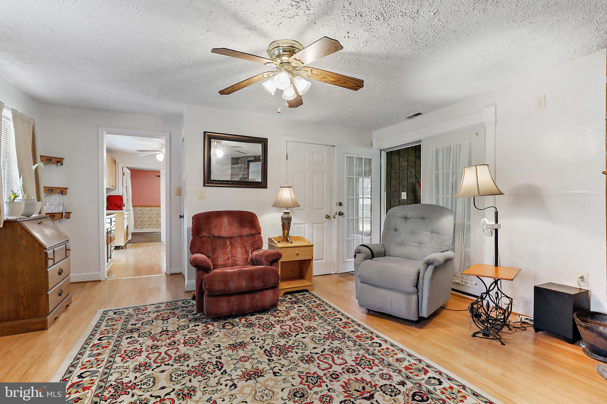 524 South Stepney Road Aberdeen, MD 21001 - Photo 17 of 40 Family Room