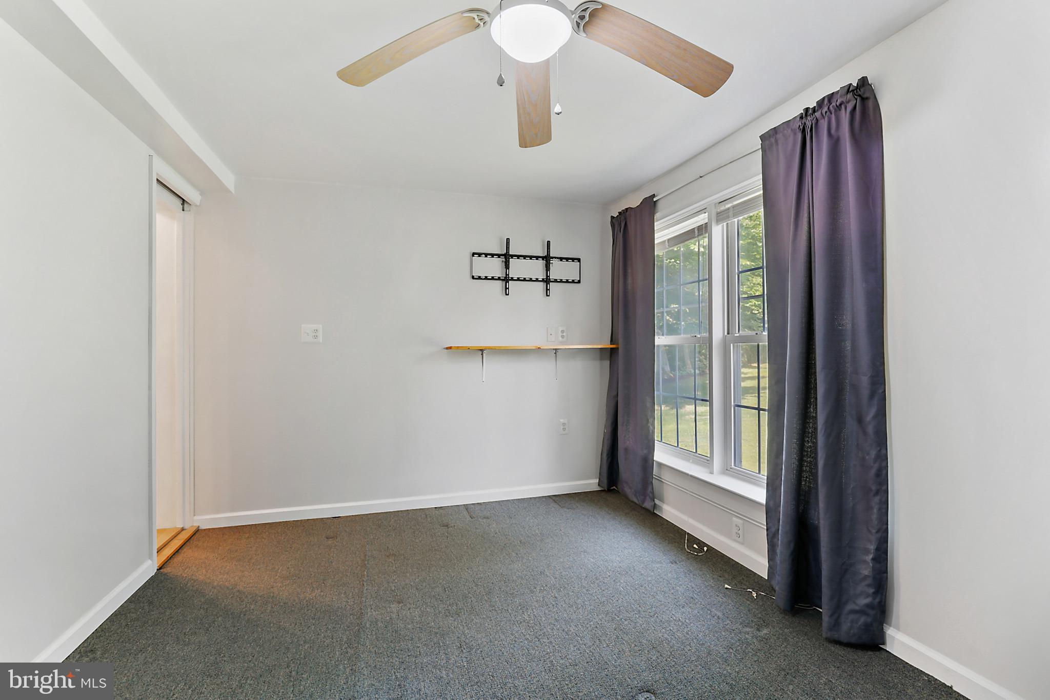 524 South Stepney Road Aberdeen, MD 21001 - Photo 28 of 40 Third Bedroom