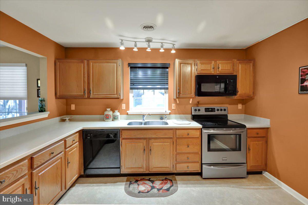 152 Heather Lane Reading, PA 19610 - Photo 12 of 24