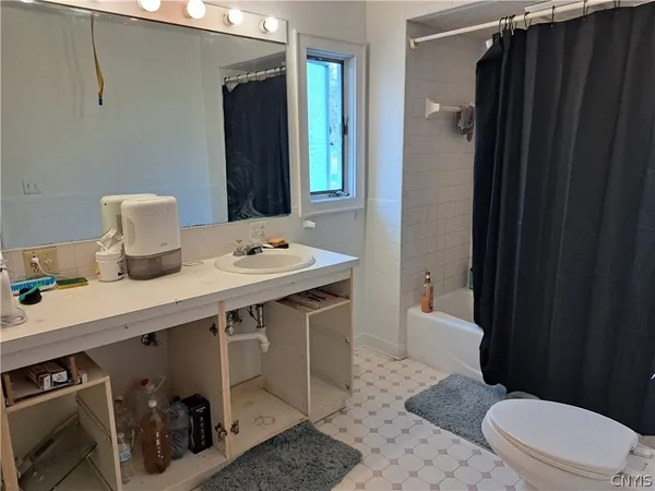 $159,000 | 203 East Cheltenham Road, Syracuse, NY 13205